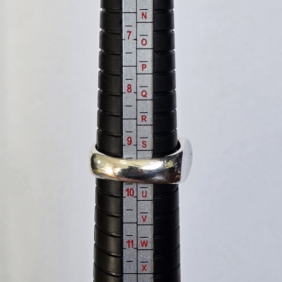 Elegant 925 Silver Ring with Amethyst Gemstone - Picture 5 of 6